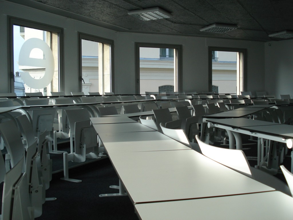 0901amphi1